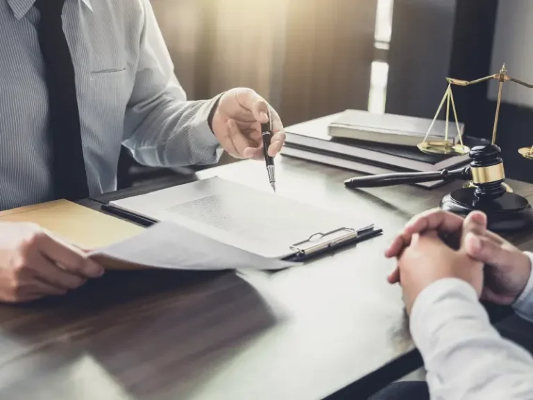 alt="contencioso-administrativo"